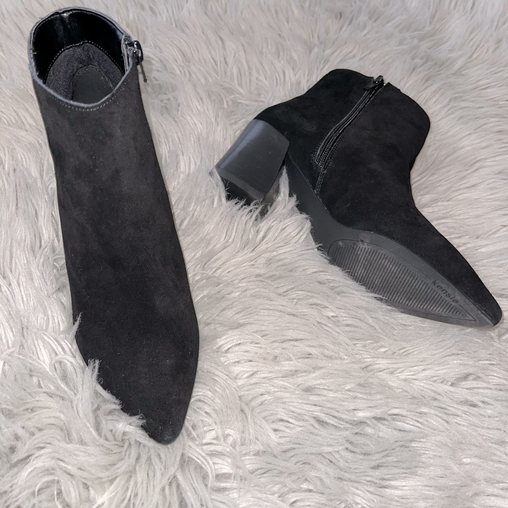 Shoes - Picture 1 of 9